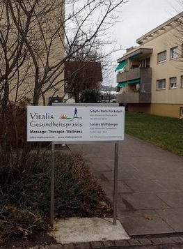 Schild an der Strasse